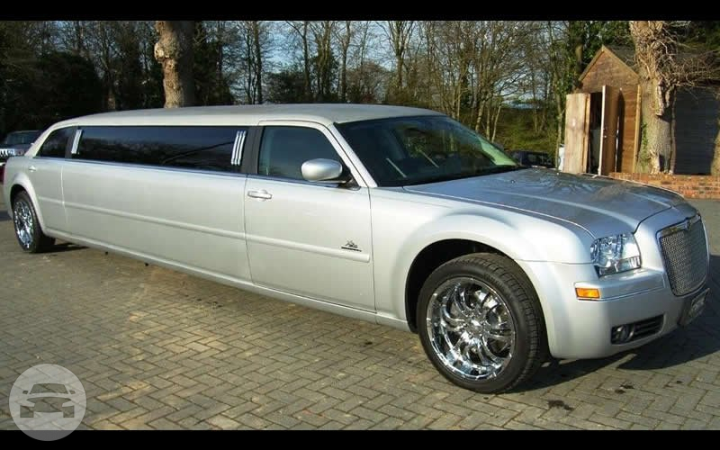 CHRYSLER 300 STRETCH LIMOUSINE (SILVER)
Limo /
Harwich, UK

 / Hourly £0.00
