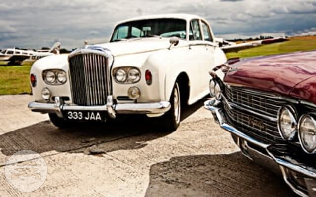Bentley Mulsanne
Sedan /
Chelmsford, UK

 / Hourly £0.00

