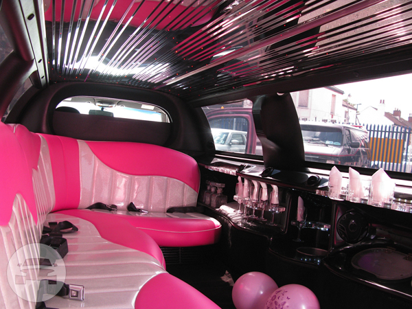 8 Seater Pink Lincoln limousine
Limo /
Surrey Heath District, UK

 / Hourly £0.00
