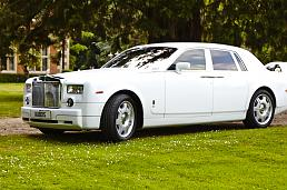 White Rolls Royce Phantom
Sedan /
Hackney, Matlock DE4 2QE

 / Hourly £0.00
