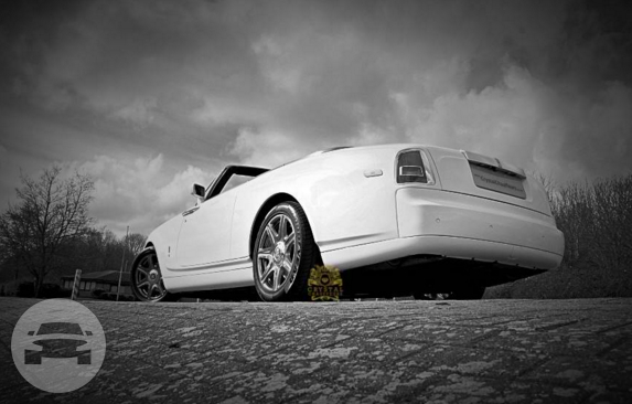 Rolls Royce Phantom Drop Head
Sedan /
Chigwell, UK

 / Hourly £0.00
