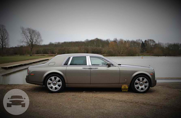 Grey Rolls Royce Phantom 
Sedan /
Milton Keynes, UK

 / Hourly £0.00
