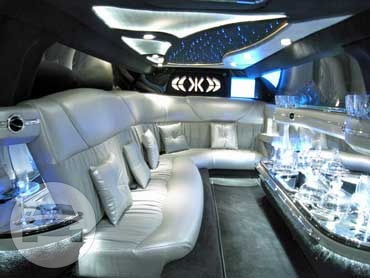 LINCOLN STRETCH LIMOUSINE - 10 PASSENGER (WHITE)
Limo /
Stansted CM24 8JT, UK

 / Hourly £0.00

