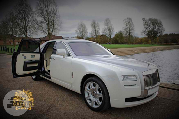 White Rolls Royce Ghost
Sedan /
Kents Hill, Milton Keynes MK7

 / Hourly £0.00

